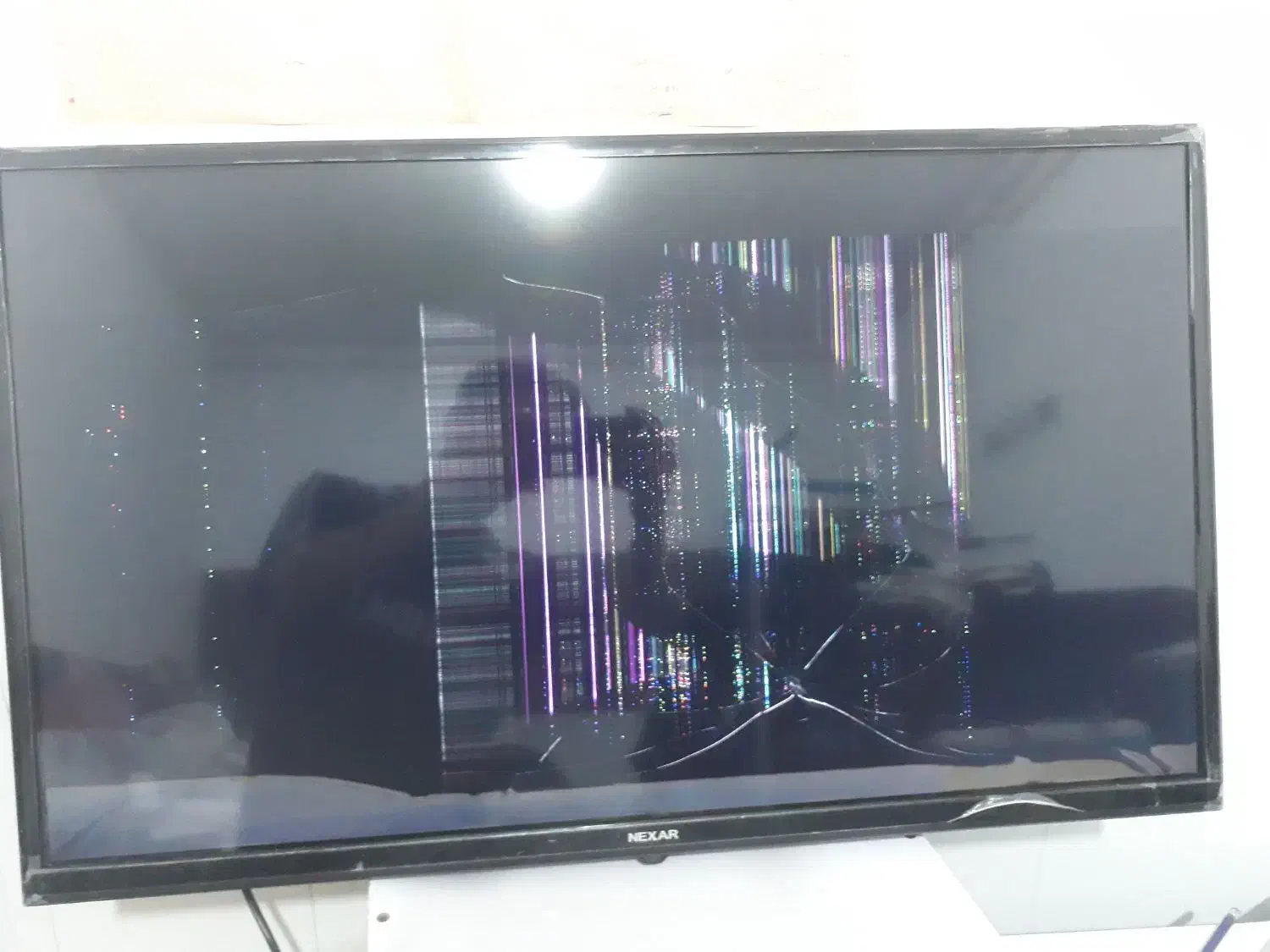 تلویزیون|تلویزیون و پروژکتور|کاشان, راوند|دیوار