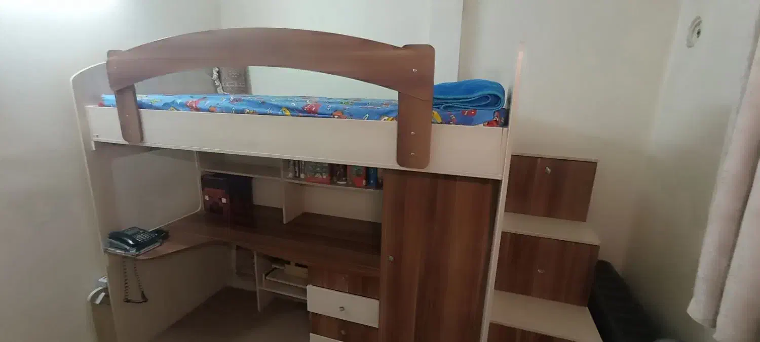 تخت خواب زیرکمد و میز کامپیوتر|تخت و سرویس خواب|اسلامشهر, مطهری|دیوار