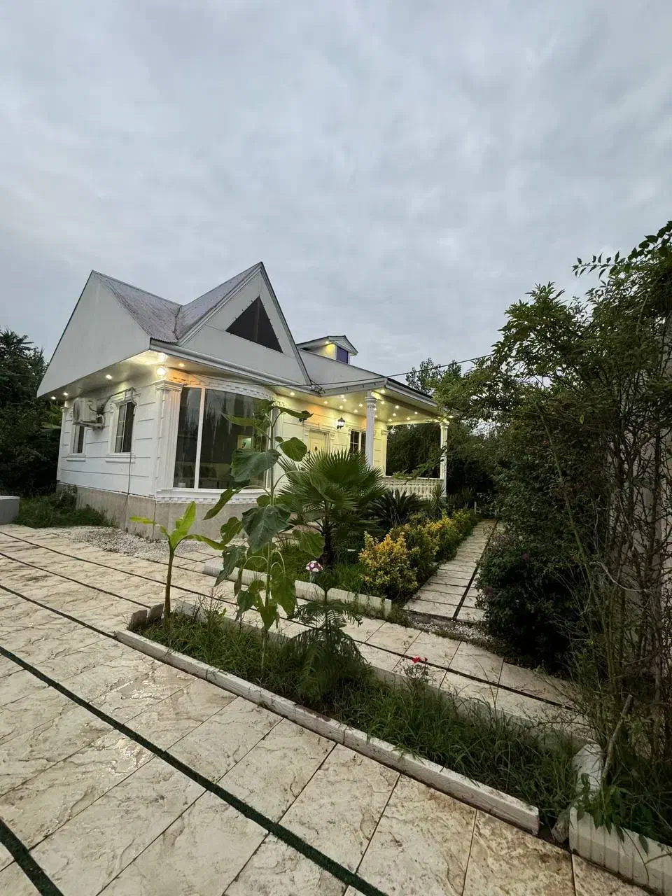 اجاره روزانه ویلا دربست رشت کوچصفهان|اجارهٔ کوتاهمدت ویلا و باغ|رشت, حومه رشت|دیوار