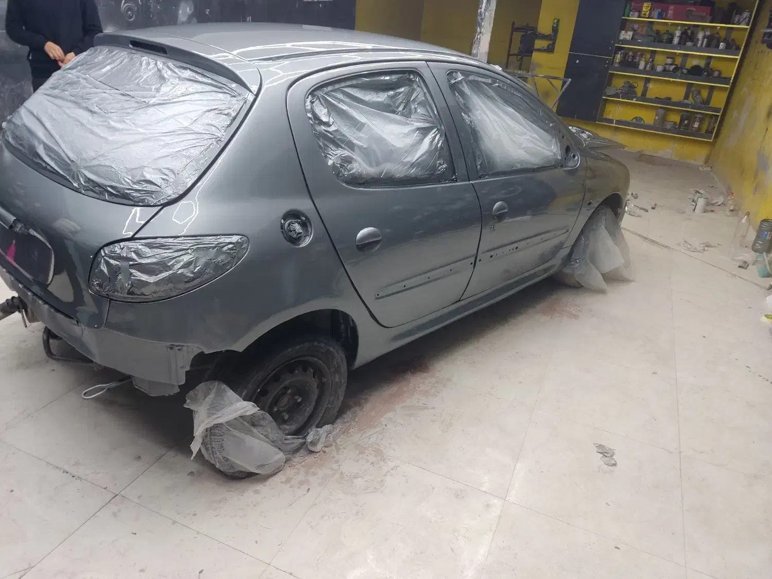 نیازمند ب یک شاگرد جهت کار در نقاشی اتومبیل|استخدام صنعتی، فنی، مهندسی|تربت‌حیدریه, اندیشه|دیوار