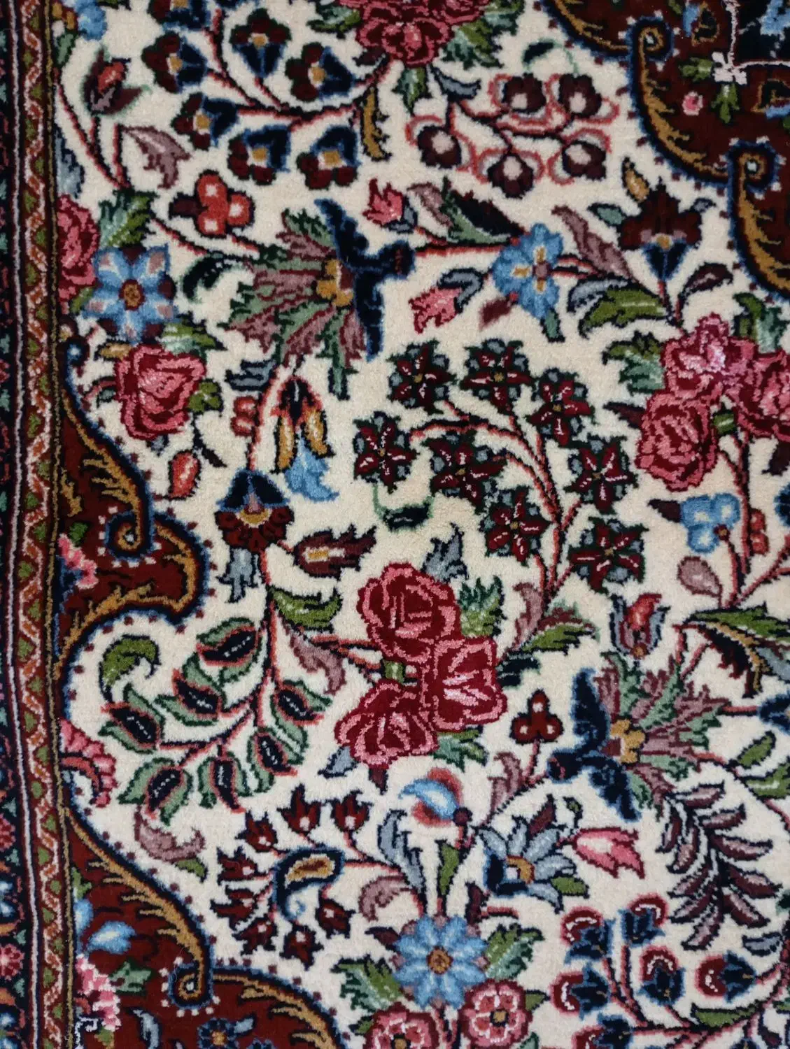 فرش دستباف گل ابریشم|فرش|نهاوند, |دیوار