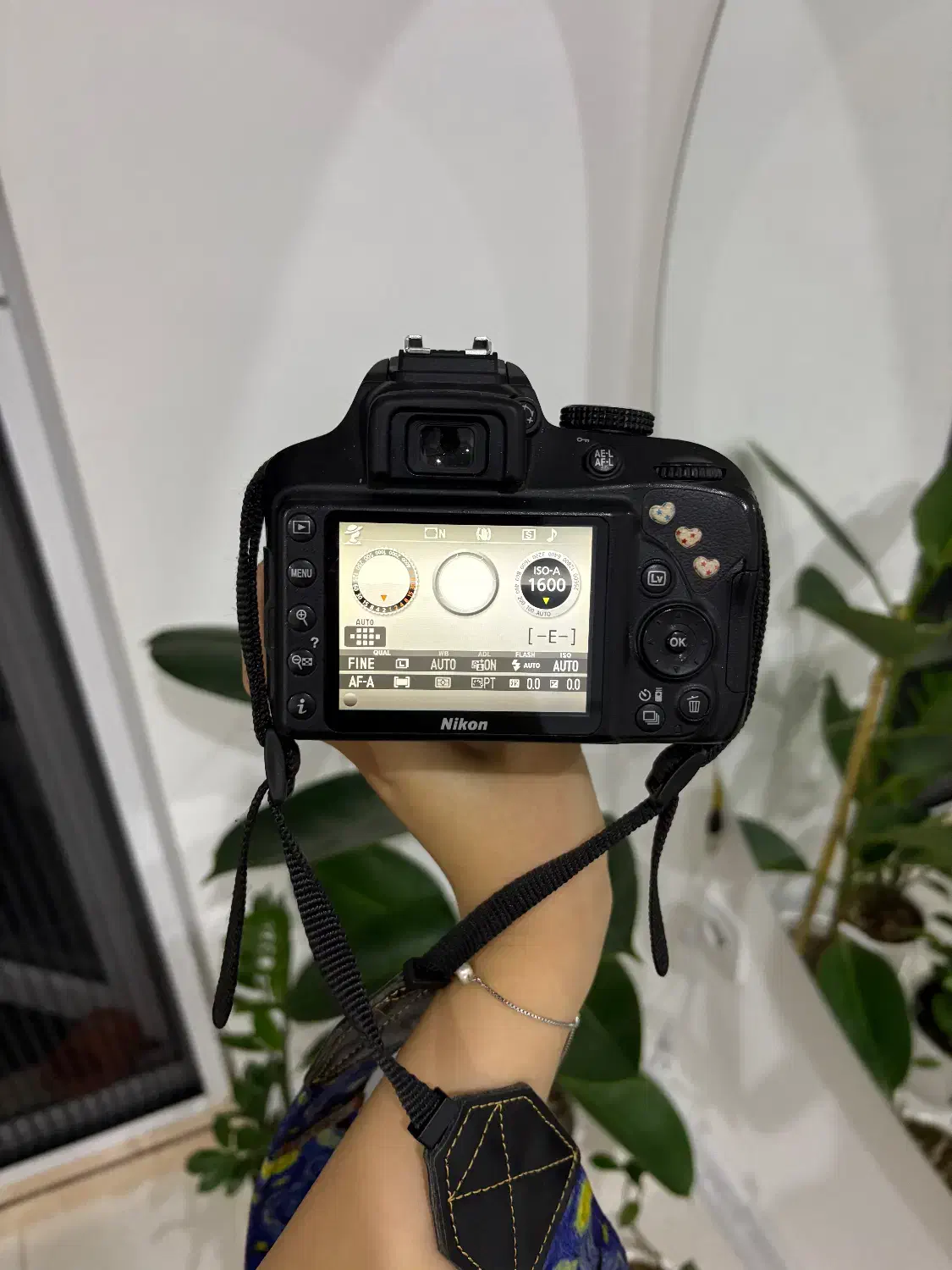 دوربین نیکون D3400|دوربین عکاسی و فیلم‌برداری|اهواز, فاز ۲ پادادشهر|دیوار