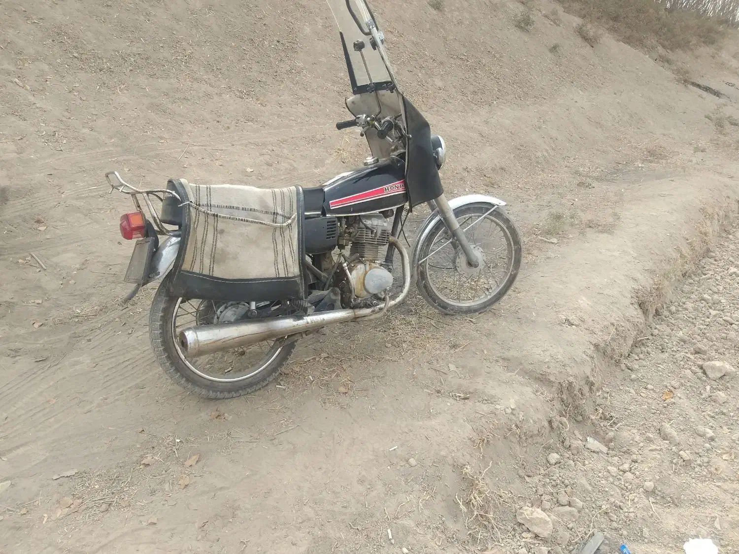 کویر۸۲|موتورسیکلت|اصفهان, الهیه|دیوار