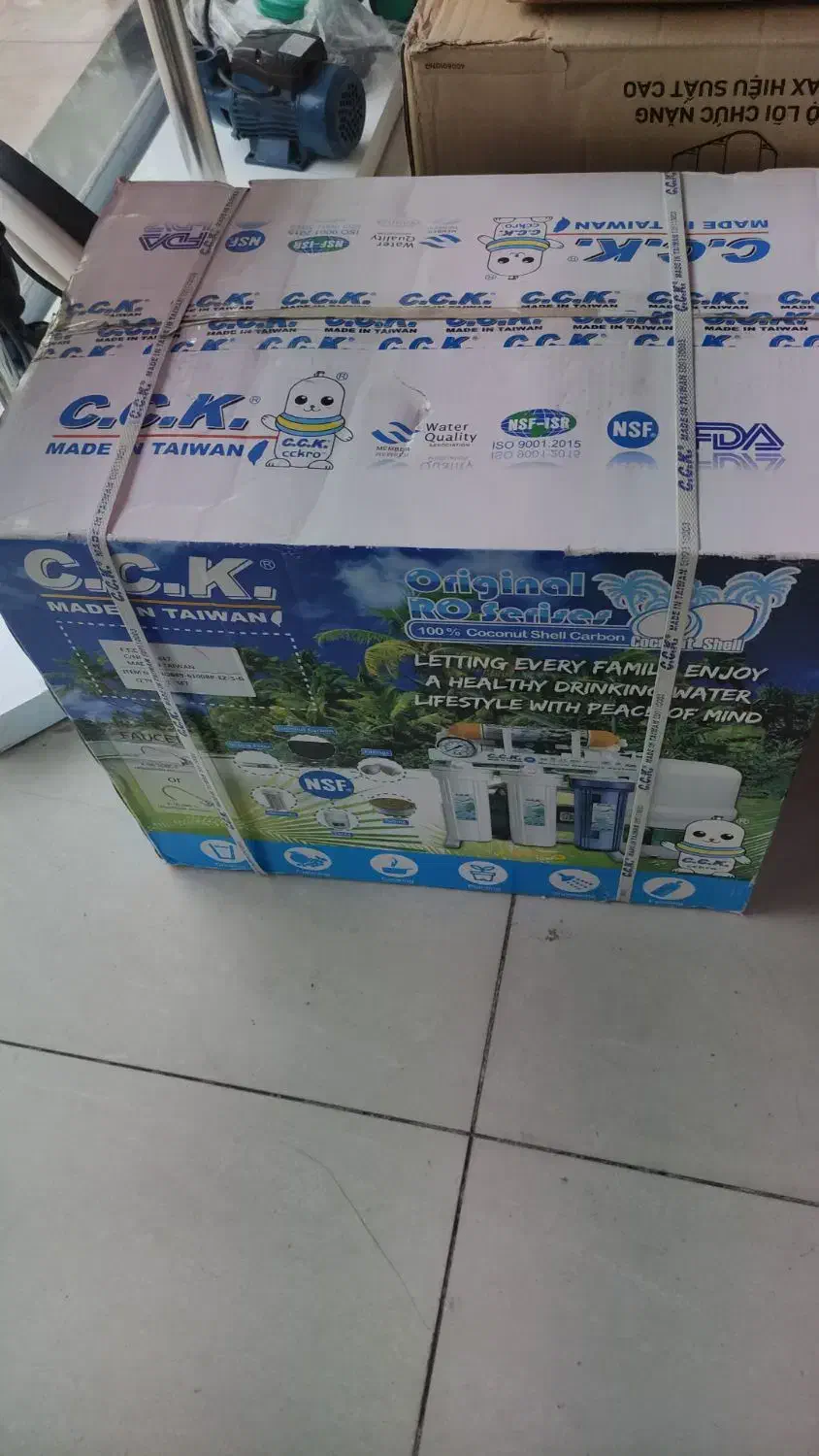 تصفیه آب کفکش جامبو|آب‌سردکن و تصفیه آب|کیش, |دیوار