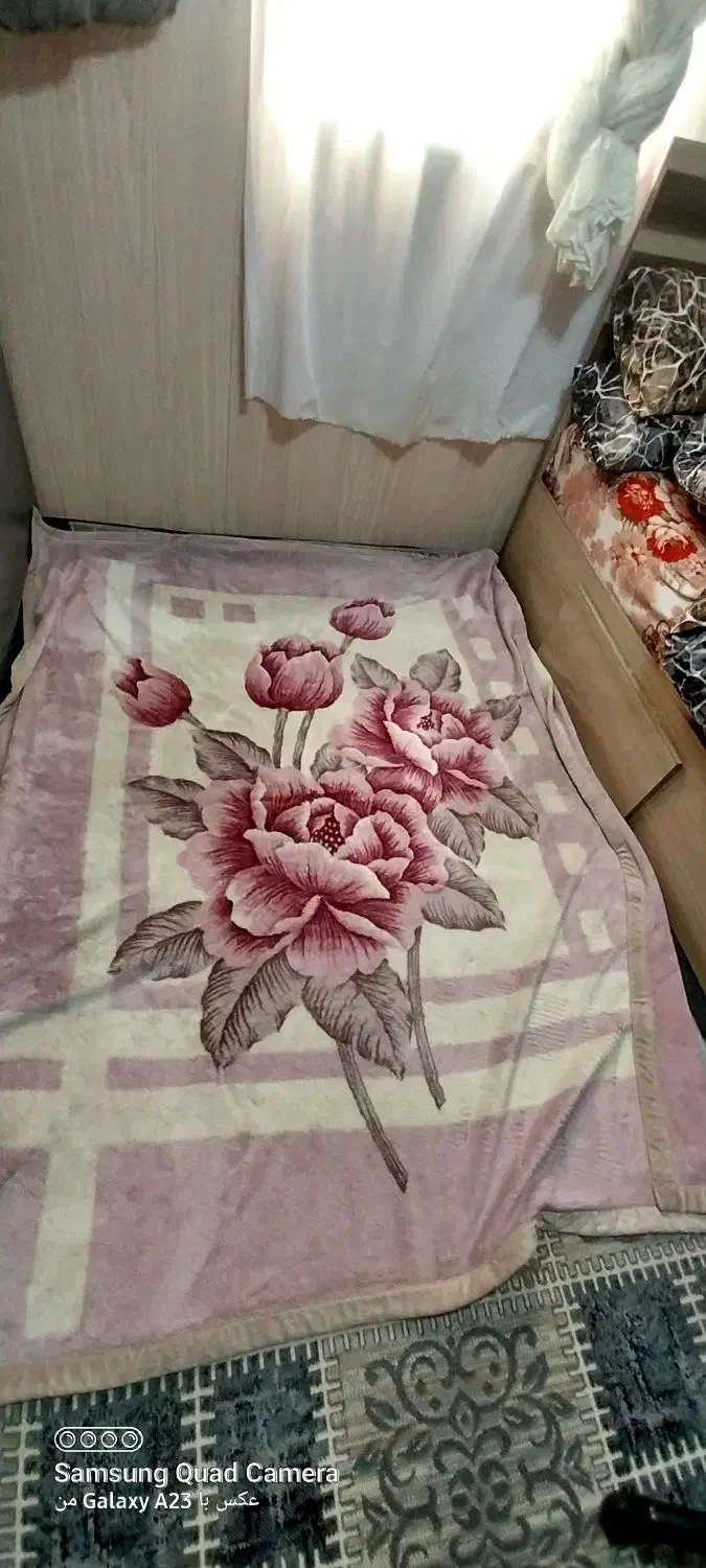 ۲ عدد پتو دونفر و یک نفره|رختخواب، بالش، پتو|بندر انزلی, کلیور|دیوار