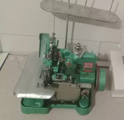 سردوز نو|چرخ خیاطی و ریسندگی|ارزوئیه, |دیوار