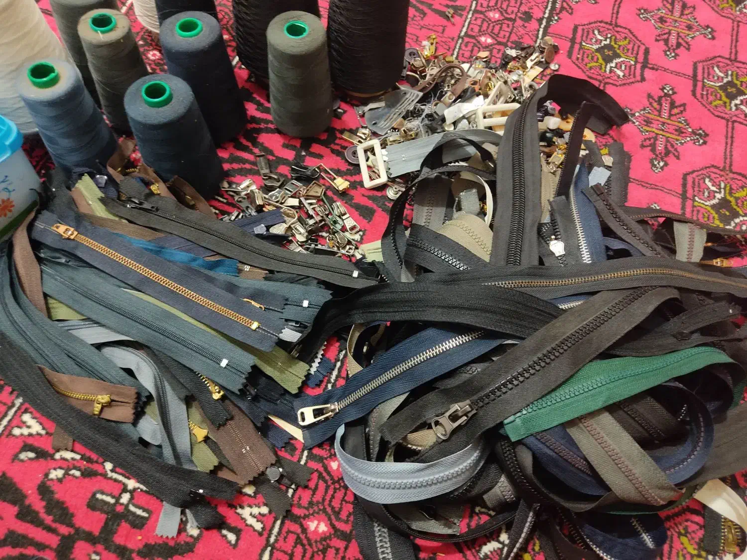 حراج اتو بخار و خرجکار خیاطی|حراج|تهران, جوادیه|دیوار