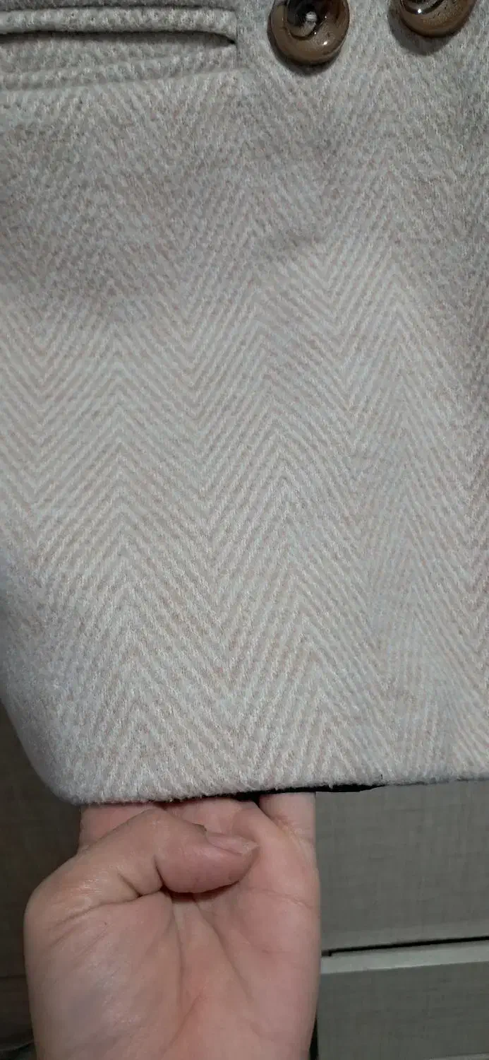 کت...هودی|لباس|منجیل, |دیوار