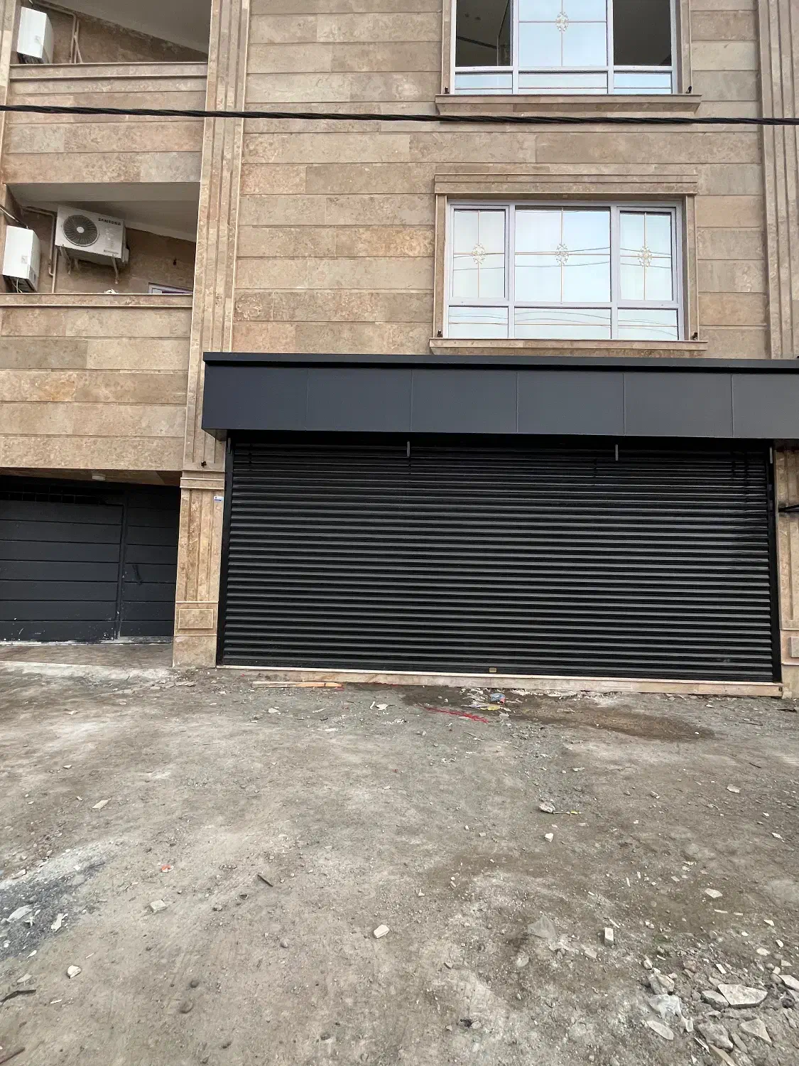 نصب و تعمیر کرکره برقی سایبان دوربین تخصصی|خدمات پیشه و مهارت|رشت, استقامت ۱|دیوار