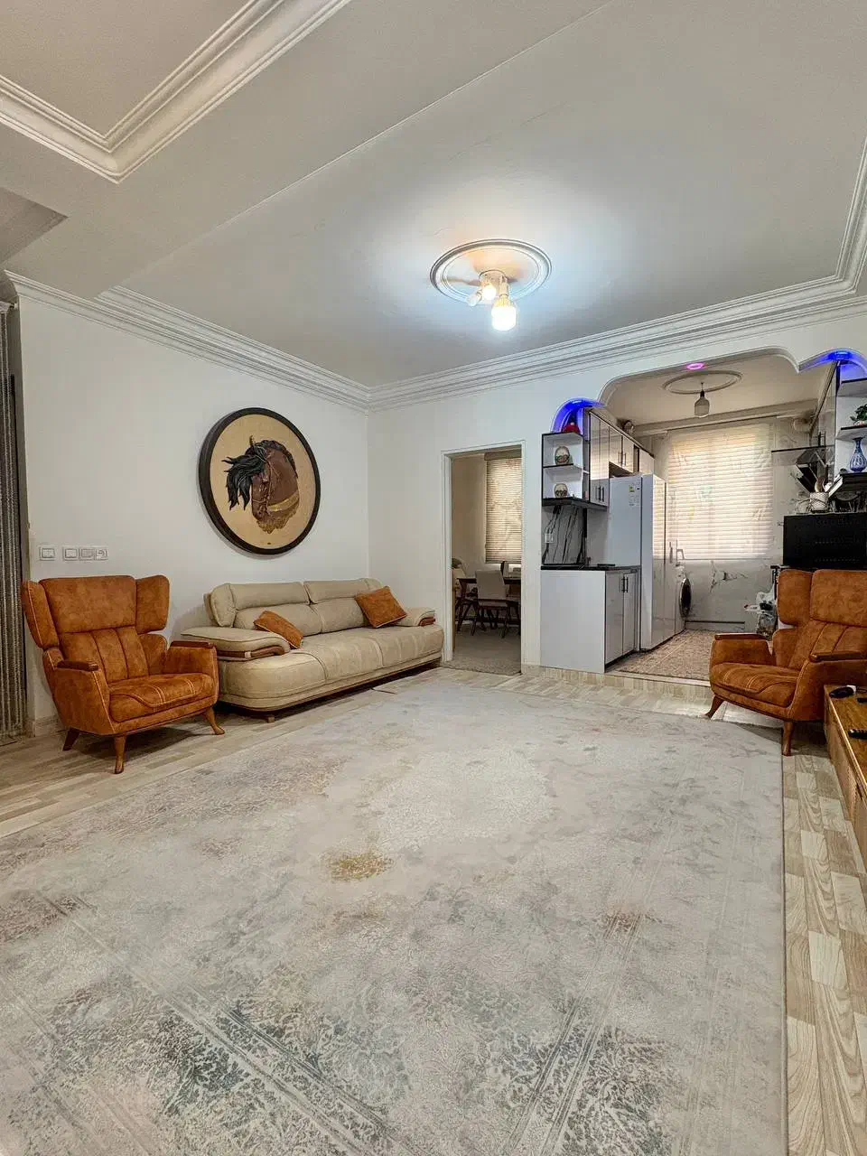 20متری امام خمینی تک واحدی|فروش آپارتمان|اسلام‌شهر, صادقیه|دیوار