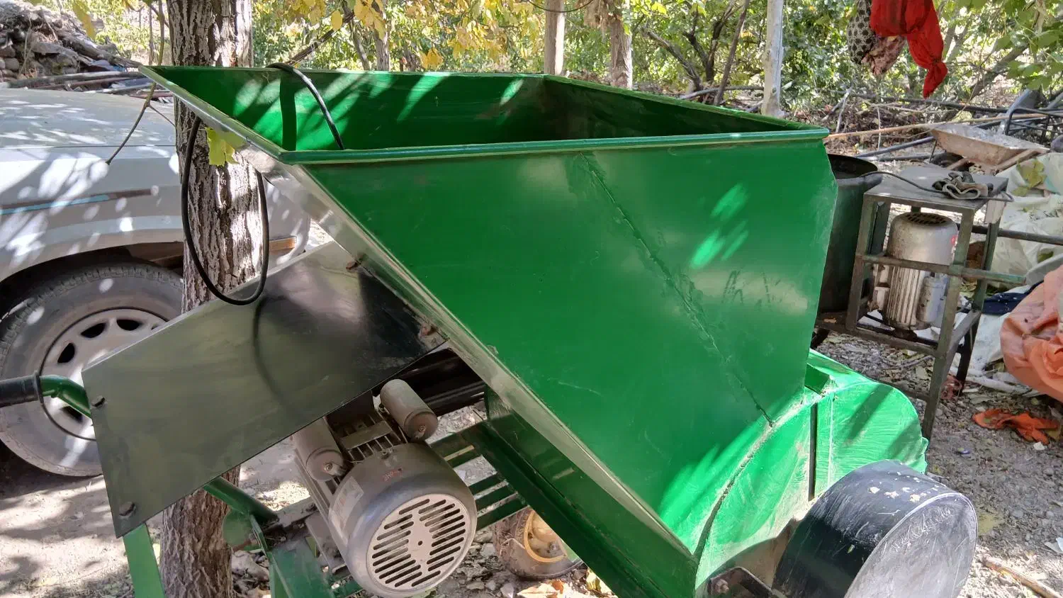 یک دستگاه علوفه خردکن|ماشینآلات صنعتی|لاله زار, |دیوار