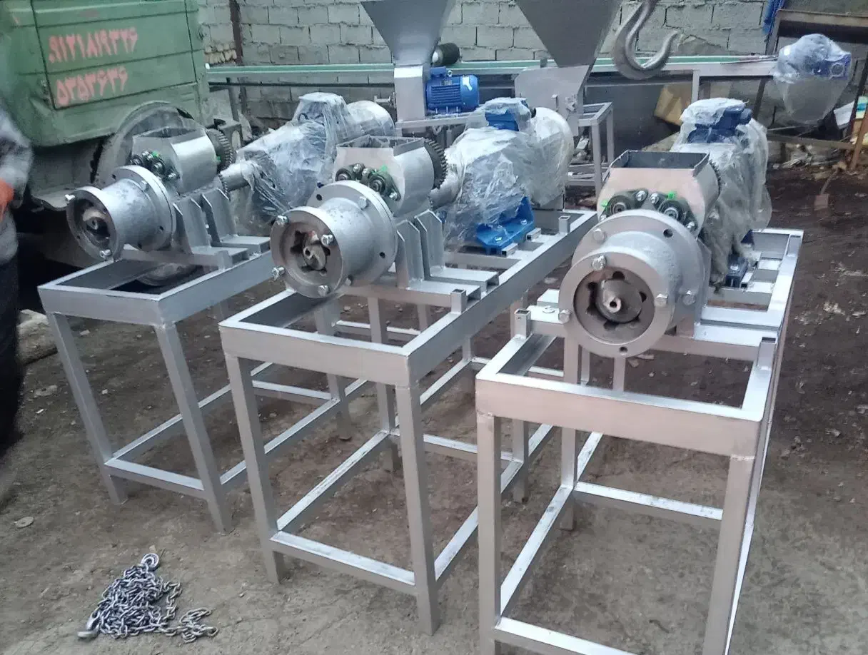 خط تولید حرفه ای زغال پوست پسته|ماشین‌آلات صنعتی|تهران, طرشت|دیوار