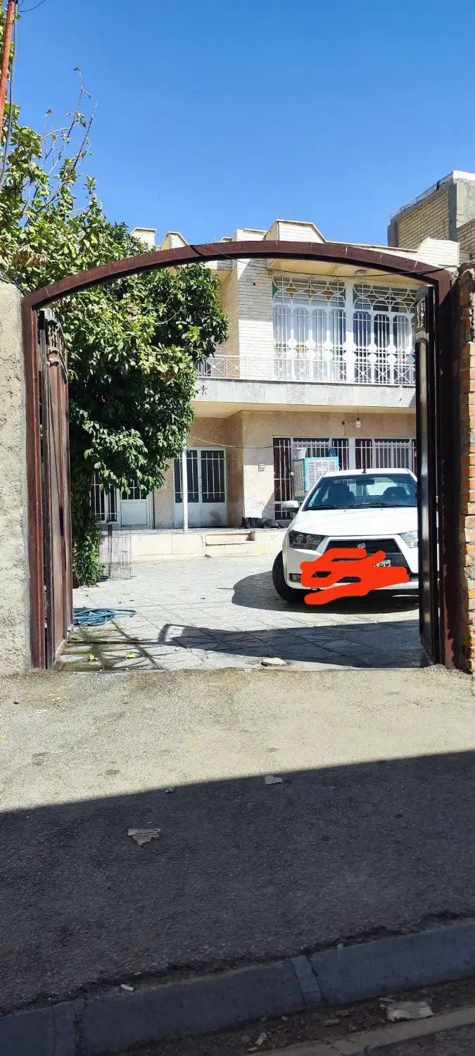 منزل دو طبقه با حیاط بزرگ مرکز شهر سند آماده|فروش خانه و ویلا|مرودشت, ژیان|دیوار