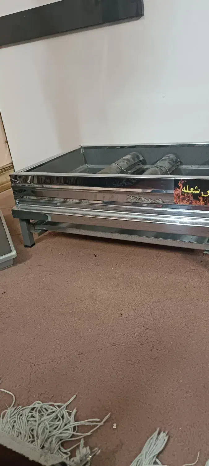 بخاری کوچیکه ولی سالم وخیلی گرمه|بخاری، هیتر، شومینه|مشهد, کوی المهدی|دیوار