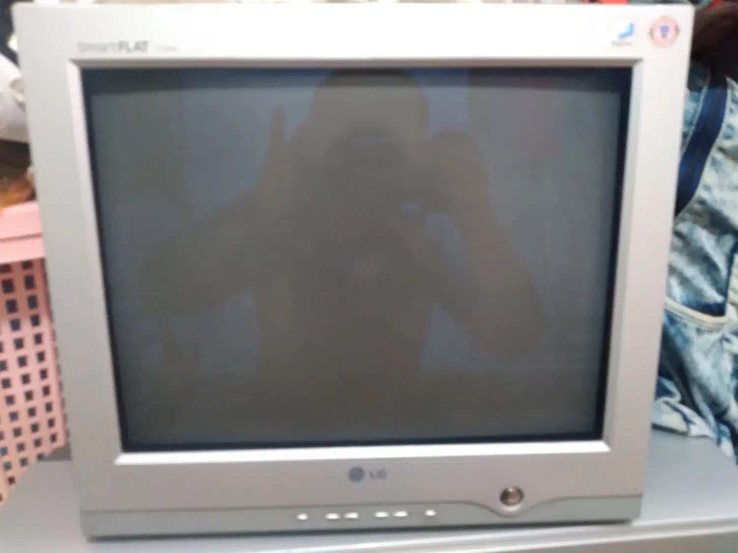 مانیتور ال جی سالم|قطعات و لوازم جانبی رایانه|ملارد, |دیوار