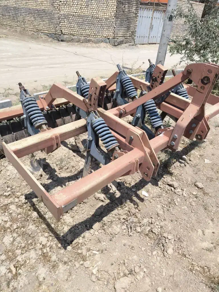 پنجه قازی|ابزارآلات|آشتیان, |دیوار