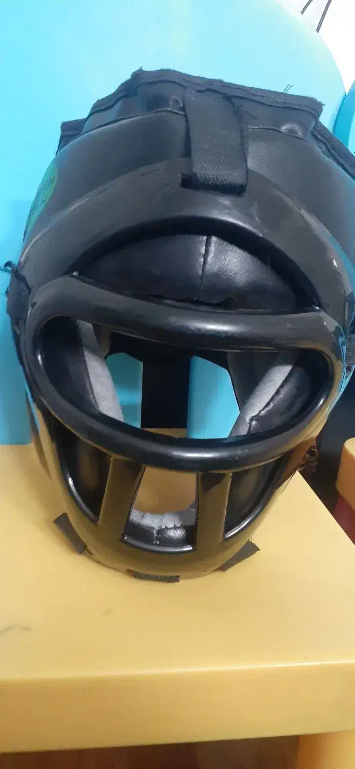 کلاه بوکس نو کم استفاده شده|تجهیزات ورزشی|تهران, تهرانسر شمالی|دیوار