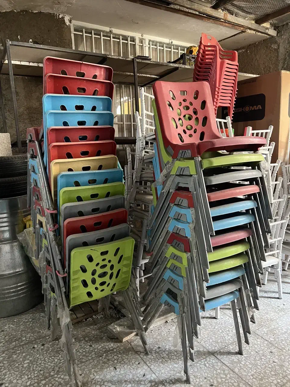 فروش عمده صندلی و میز تشریفات زیر قیمت|مبلمان اداری|شیراز, تلخ داش|دیوار