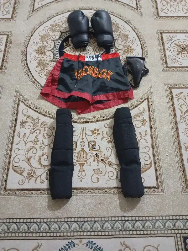 وسایل کیک بوکسینگ|تجهیزات ورزشی|اهواز, فاز ۲ پادادشهر|دیوار