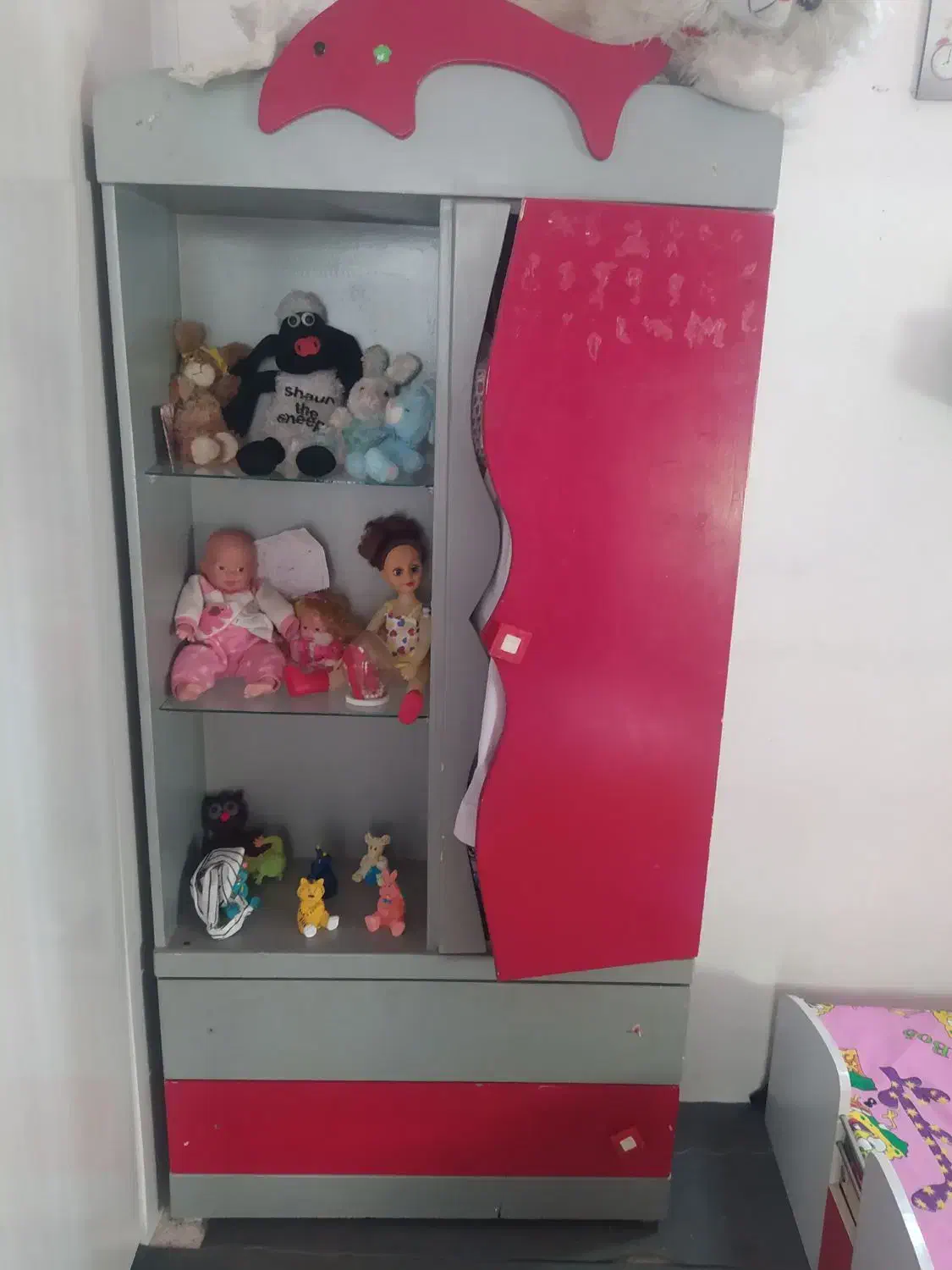 کمد|تخت و سرویس خواب|گلبهار, شهر جدید گلبهار|دیوار