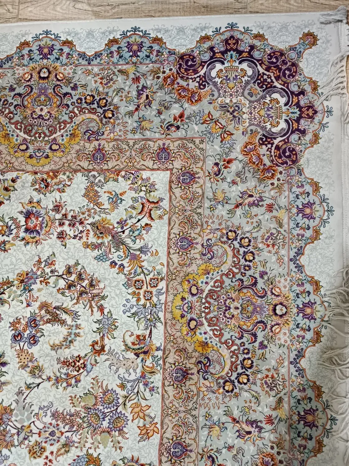 فرش|فرش|هشتگرد, شهرک بعثت|دیوار