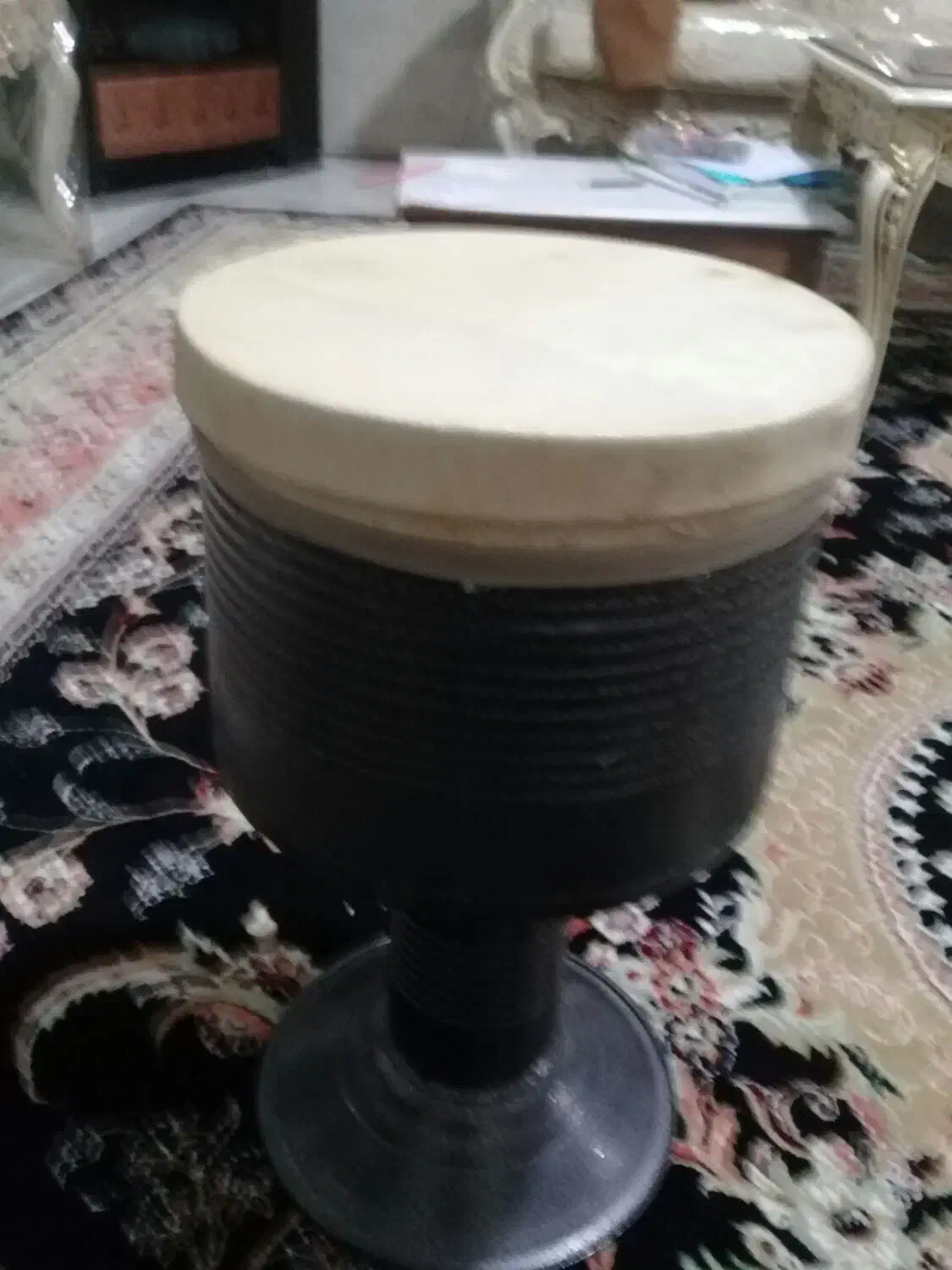 تمبک(تنبک)یه تیکه چوبی باقطر۲۸سانت|سازهای سنتی|محمدشهر, محمدشهر|دیوار