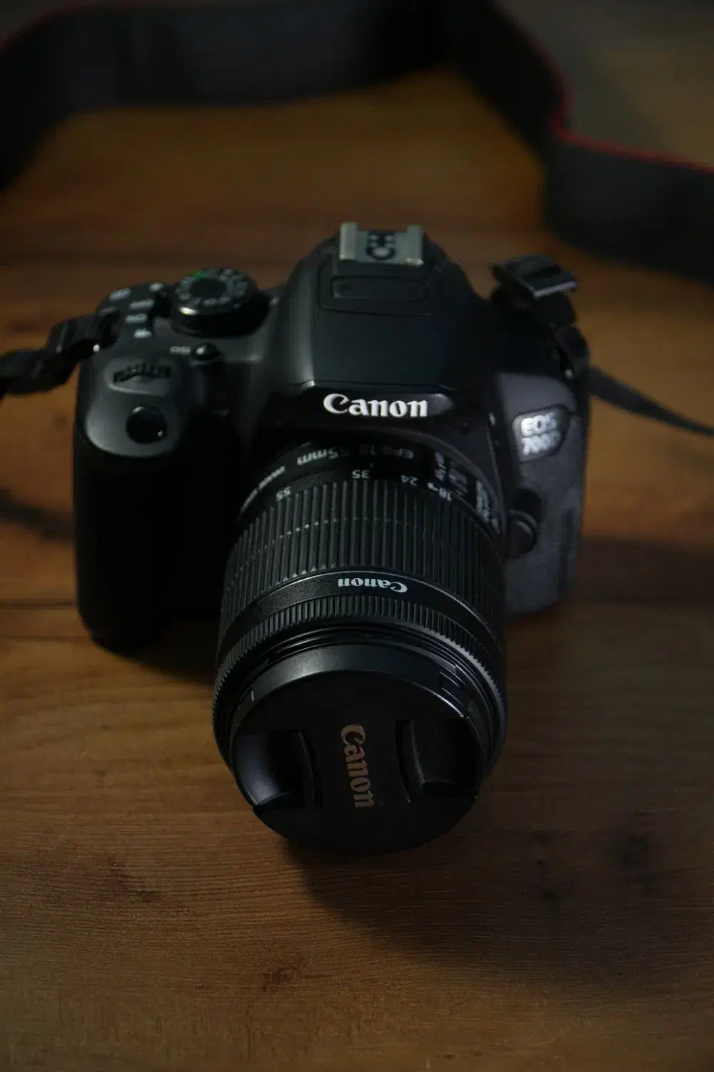 دوربین DSLR مدل canon 700d تمیز و کم کارکرد|دوربین عکاسی و فیلم‌برداری|تهران, دروس|دیوار