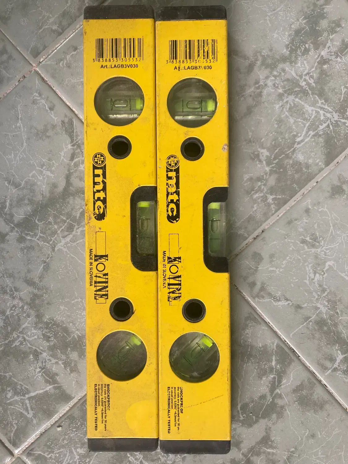 تراز اصلی مجارستان|ابزارآلات|مشهد, فارغ التحصیلان|دیوار