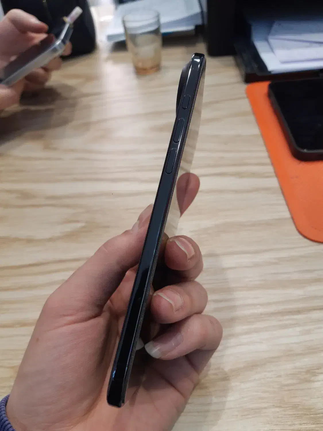 iphone 17 Air باطری ۱۰۰|موبایل|اصفهان, باغ نگاره|دیوار