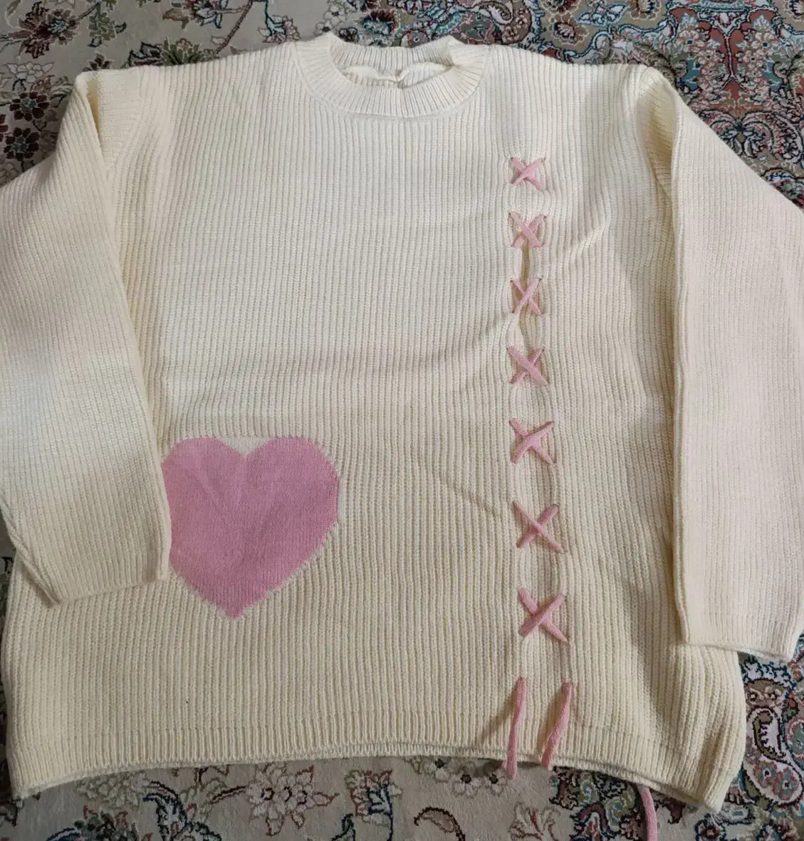 بافت|لباس|مشهد, فرهنگیان (شهرک غرب)|دیوار