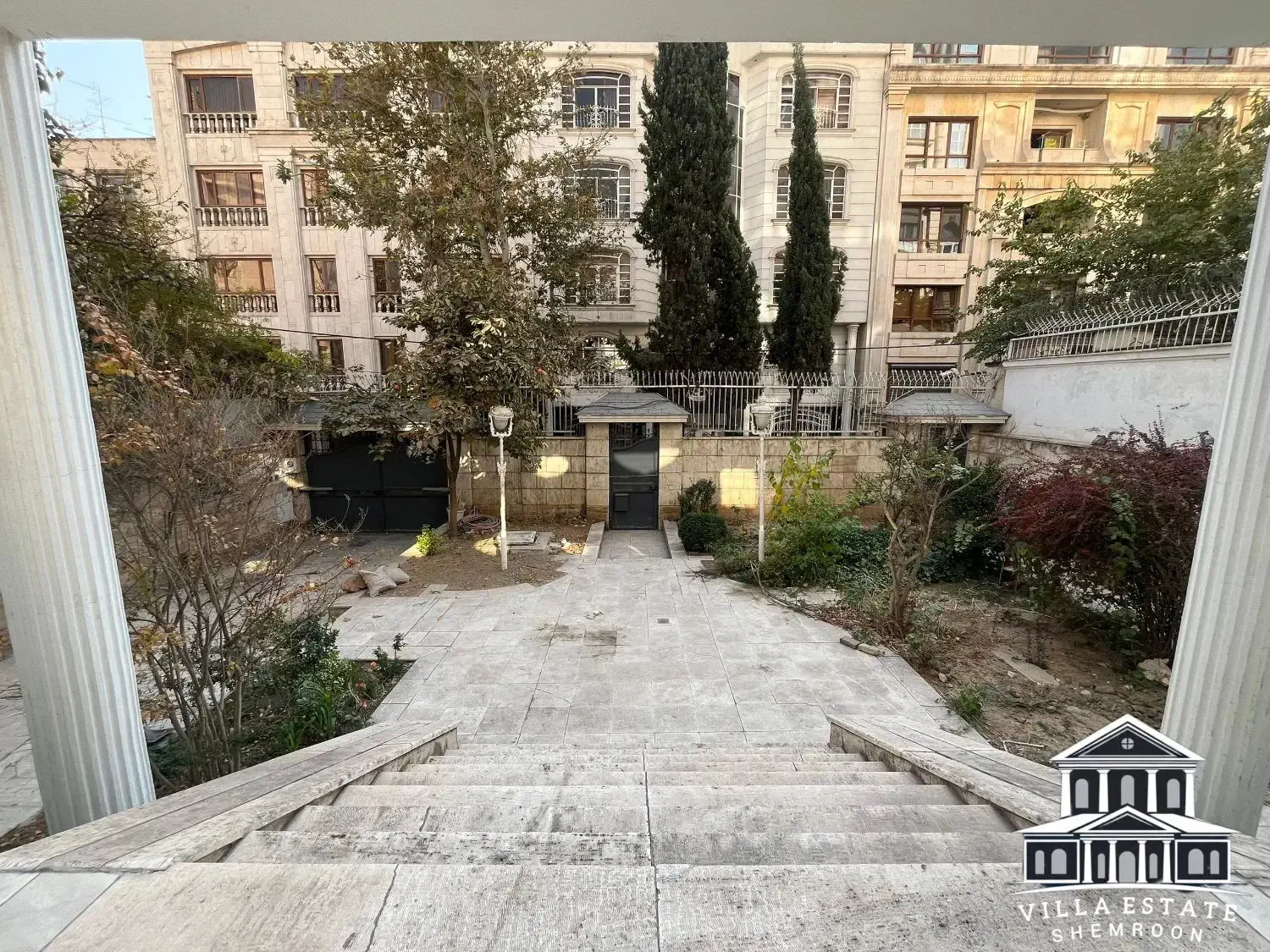 عمارت فرمانیه سنبل/ ۸۰۰ متر بنا /۳ واحد مجزا|اجارهٔ خانه و ویلا|تهران, فرمانیه|دیوار