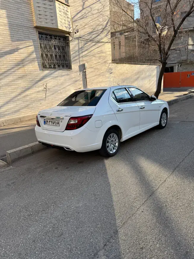 دنا پلاس ۱۳۹۸ کم کار در حد|خودرو سواری و وانت|قزوین, |دیوار