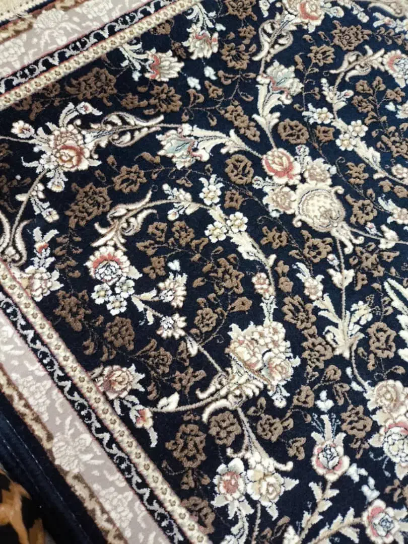 پادری سورمه ای|پادری|فردوسیه, |دیوار