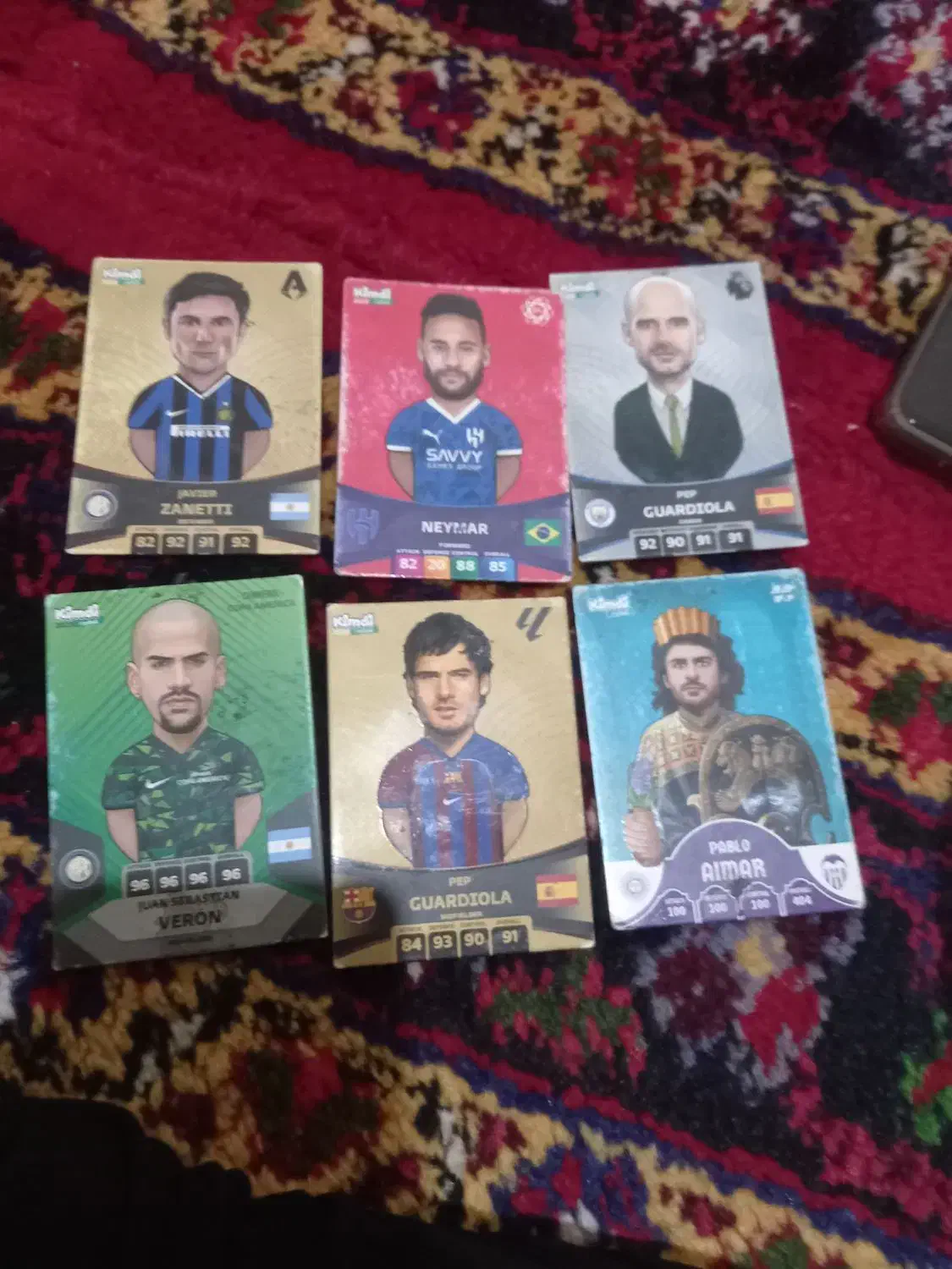 کیمدی|اسباب‌بازی بچه|تیکمه داش, |دیوار