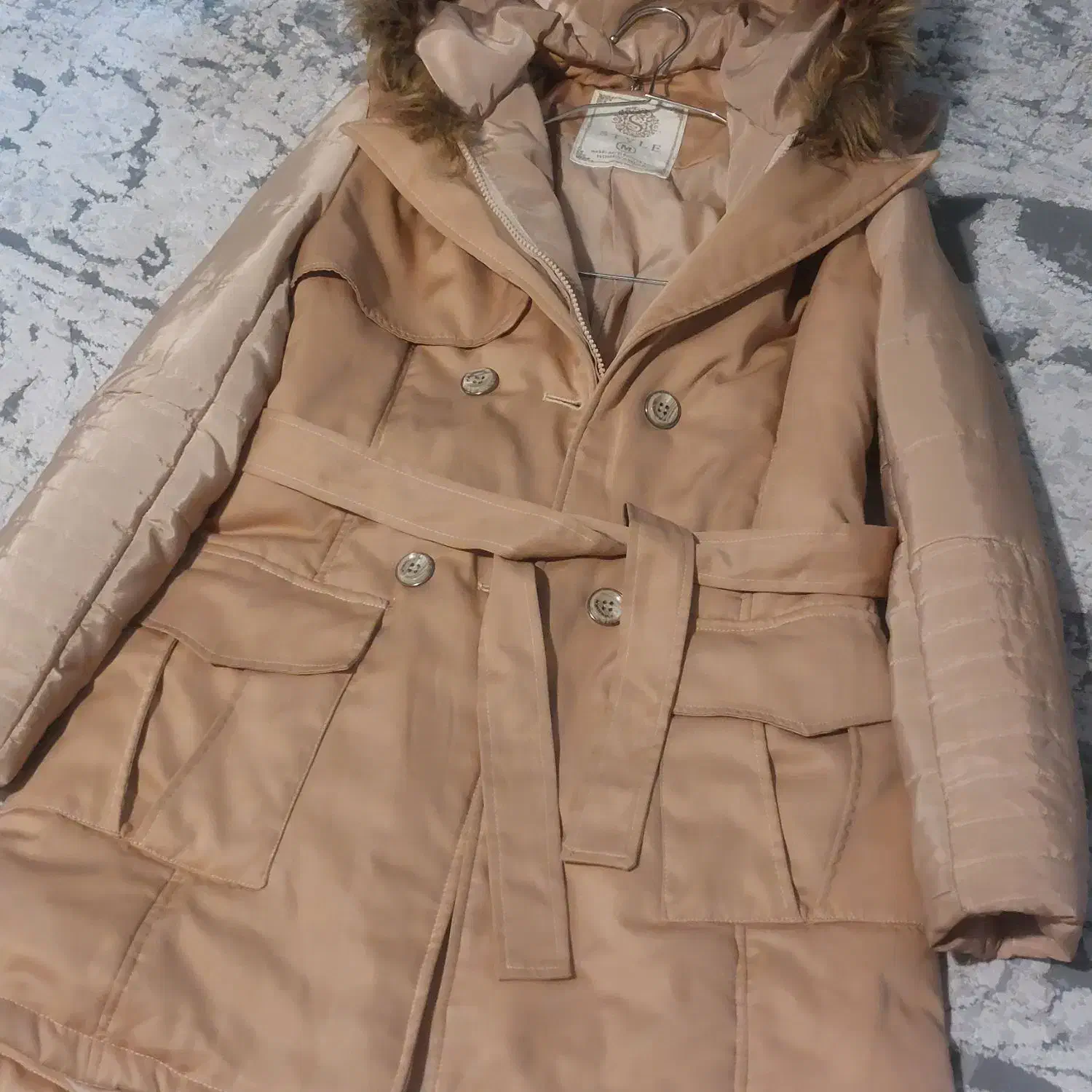 تعدای کاپشن زنانه کت سارافون و پافر زمستانه|لباس|کرج, جهانشهر|دیوار