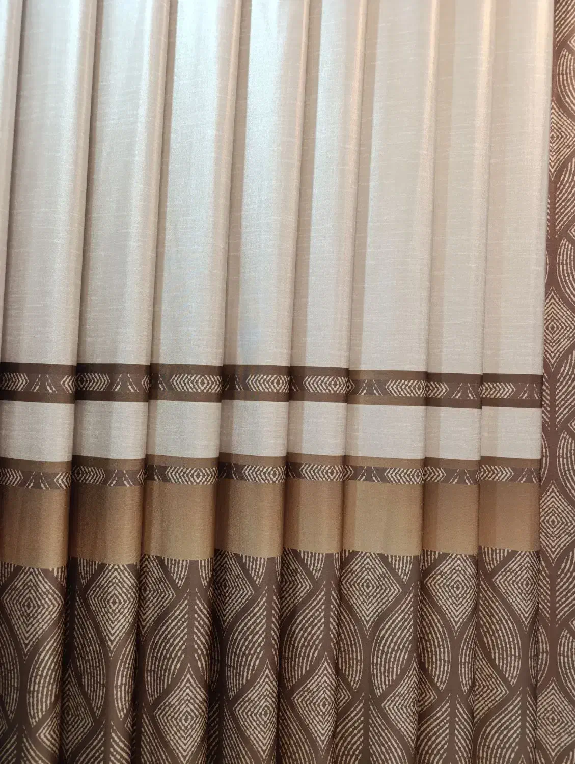 ساختمان پیش فروش ویلایی ۱۷۰متری|فروش خانه و ویلا|ابهر, |دیوار