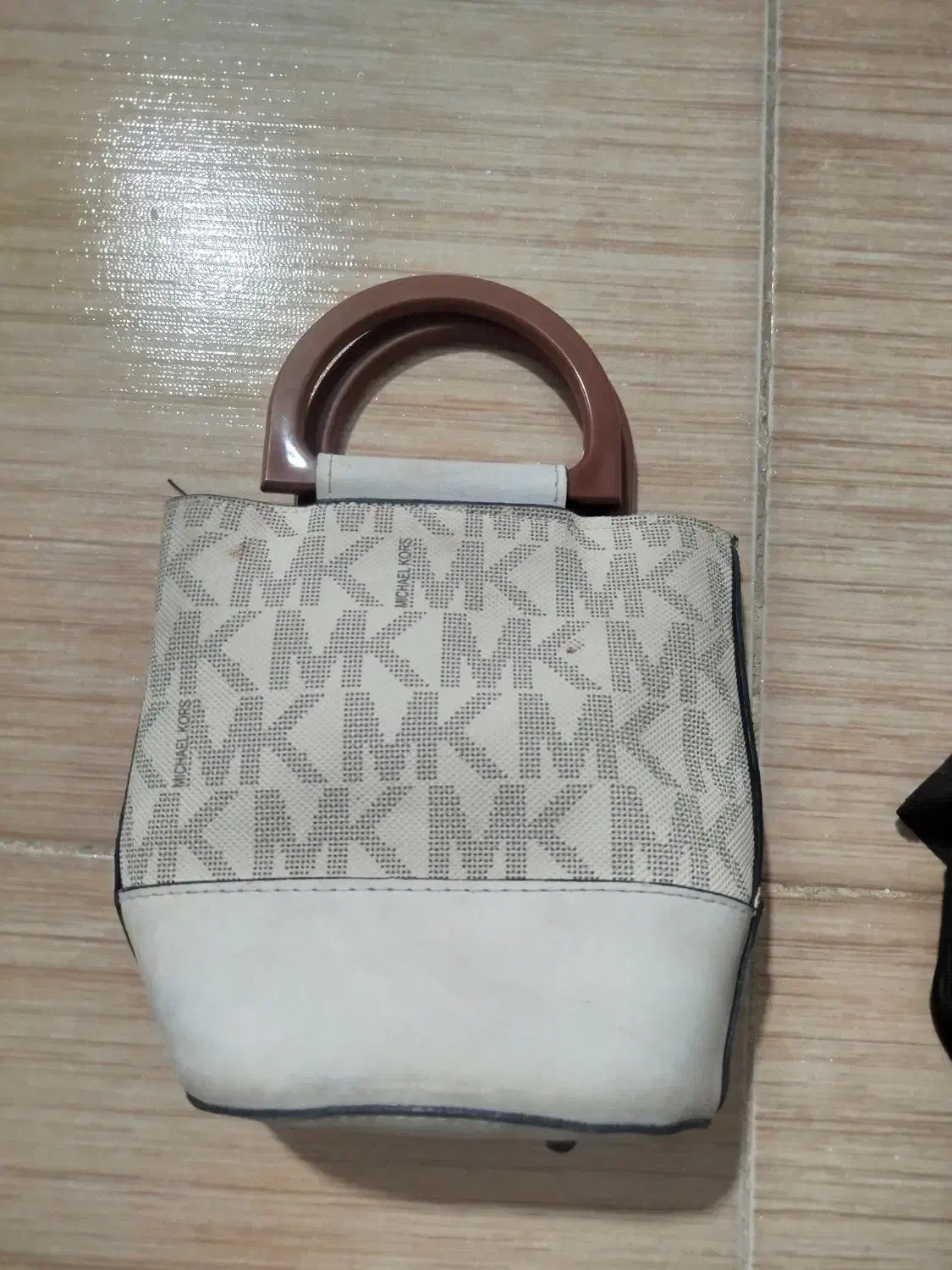 کیف در حد نو|کیف، کفش، کمربند|کوهدشت, |دیوار