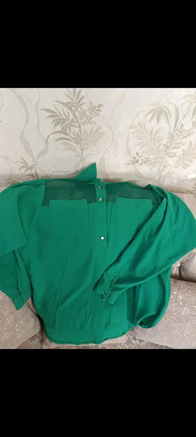 تعدادی مانتوشومیزدامن باقیمت مناسب|لباس|گنبد کاووس, |دیوار