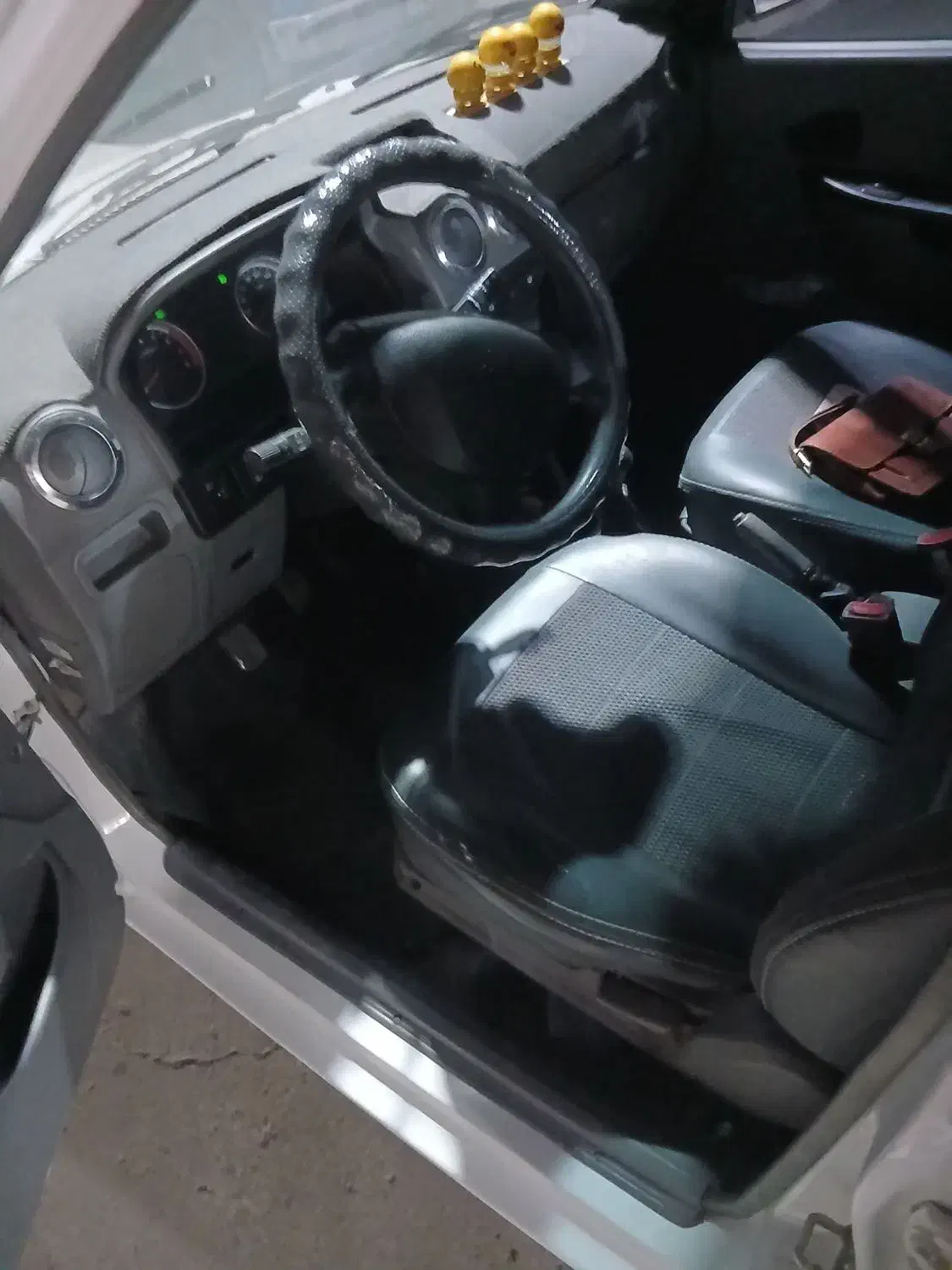 پراید۱۱۱ بدون رنک.وترک|خودرو سواری و وانت|خمینیشهر, |دیوار