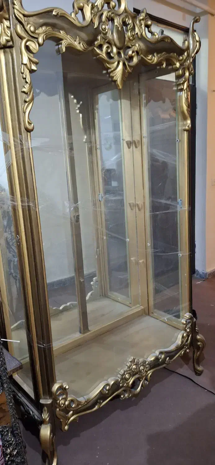 بوفه چوبی طلایی|بوفه، ویترین، کنسول|تبریز, |دیوار