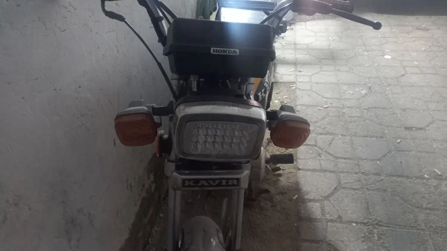 موتور 125 کویر|موتورسیکلت|شاهین‌شهر, خانه کارگر|دیوار