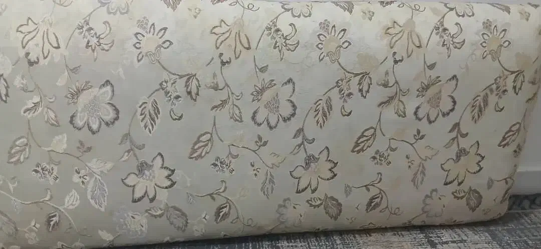 ۴عدد پشتی تمیز سالم دو رو|پشتی|اهواز, فاز ۲ پادادشهر|دیوار