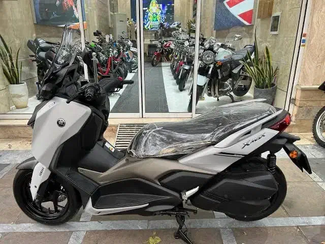 یاماها ایکس مکس ۱۴۰۴|موتورسیکلت|تهران, شهرک آتی شهر|دیوار