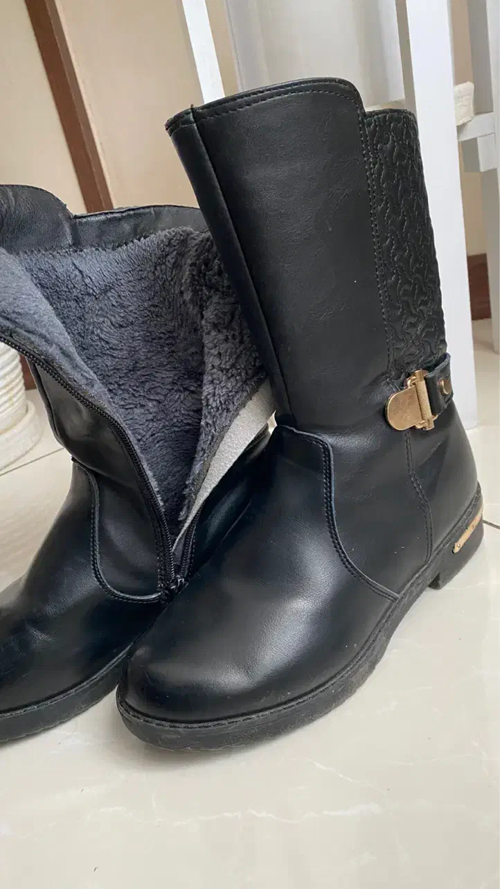 بوت دخترانه سایز ۳۶|کیف، کفش، کمربند|مشهد, دانشجو|دیوار