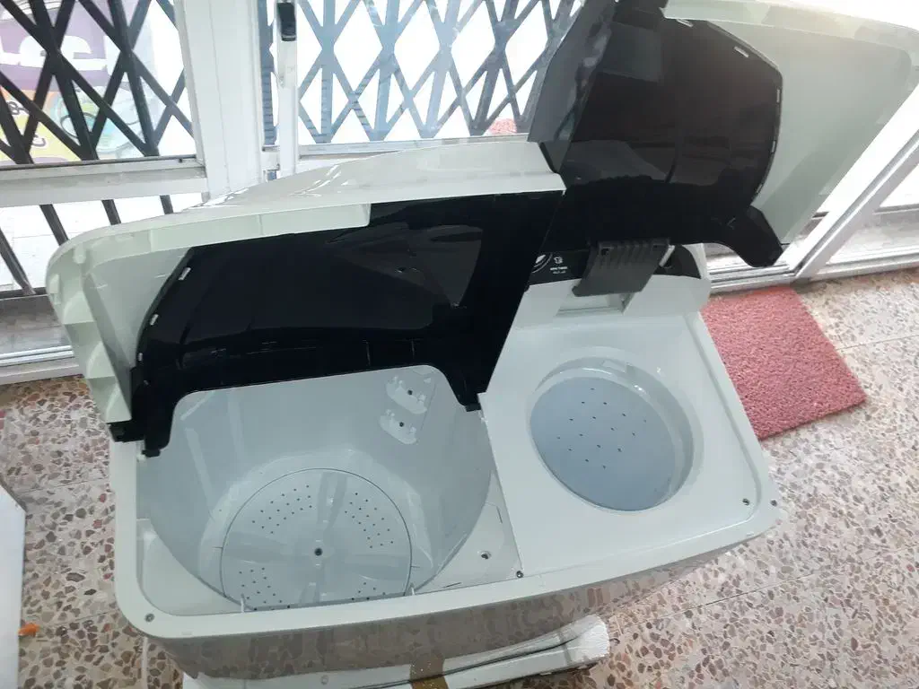 دوقلو|ماشین لباسشویی و خشک‌کن لباس|کوهدشت, |دیوار