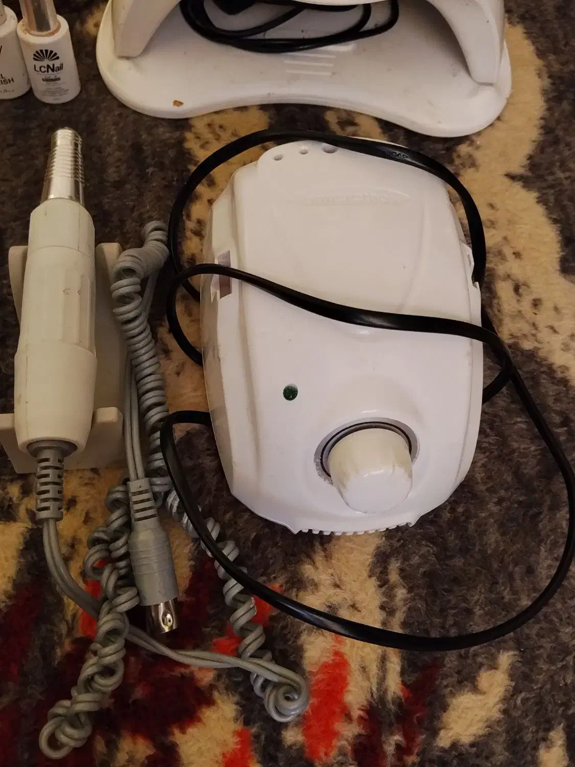 فروش لوازم ناخن بجای ۵۰ میلیون ۱۲ میلیون|آرایشگاه و سالنهای زیبایی|کازرون, |دیوار