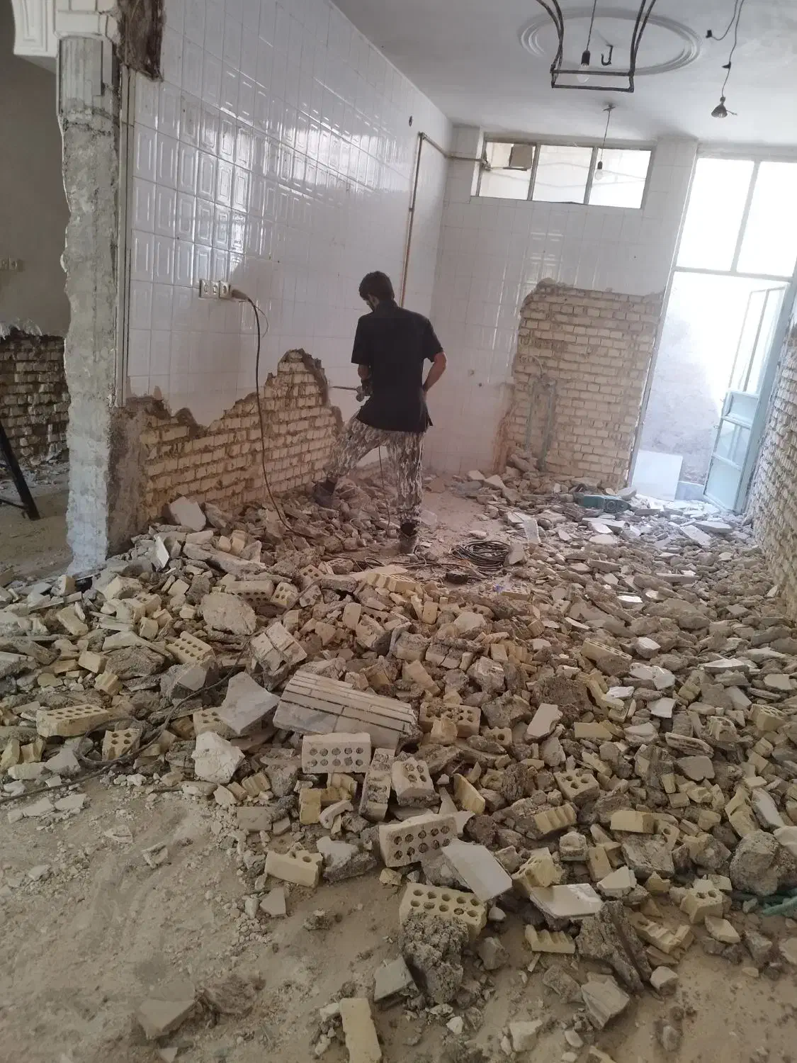 تخریب و جوشکاری|خدمات پیشه و مهارت|شوشتر, |دیوار