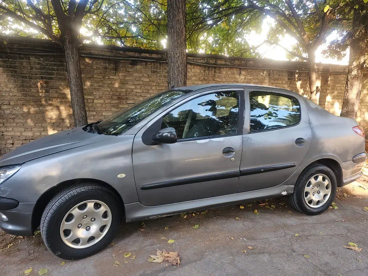 ۲۰۶ مدل ۸۶ اتومات v9|خودرو سواری و وانت|شیراز, دروازه اصفهان|دیوار