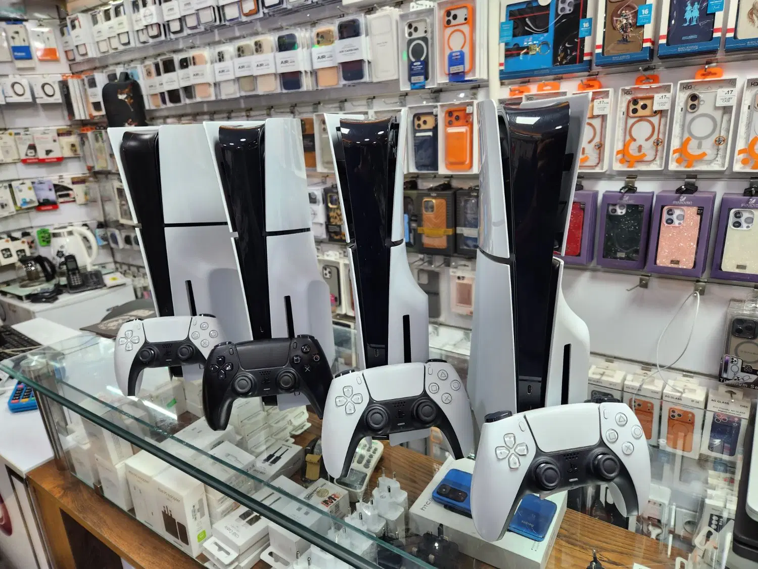 ps 5 slim تک دسته تمیز|کنسول، بازی ویدئویی و آنلاین|تهران, دریا|دیوار