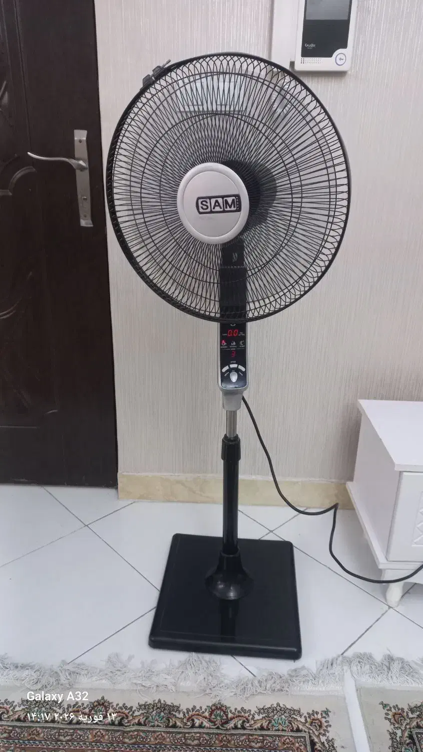 پنکه|پنکه و تصفیه‌کنندهٔ هوا|رشت, حمیدیان|دیوار